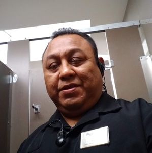 Meet your Posher, Juan